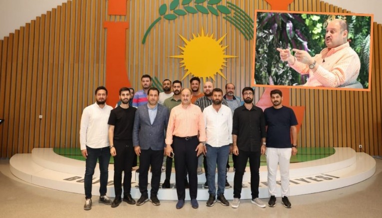 Başkan Gülpınar'dan Sahte Hesaplara Sert Tepki: 