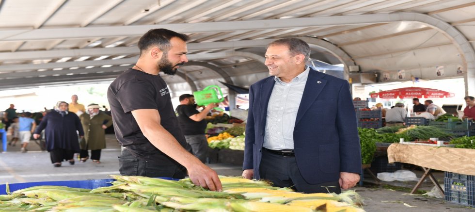 Valı Şıldak, Pazar Esnafını Ziyaret Etti