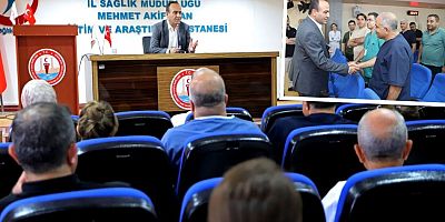 İl Sağlık Müdürü Berk, Uzman Hekimlerle Değerlendirme Toplantısı Gerçekleştirdi