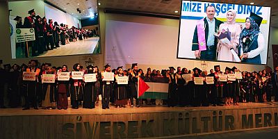 Siverek’te Mezuniyet Coşkusuna Filistin Damgası