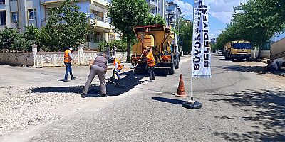  Siverek’te yol çalışmaları devam ediyor